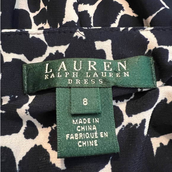 Lauren Ralph Lauren Dress in Black White Print Faux Wrap Side Gathered Size 8 - Picture 5 of 7